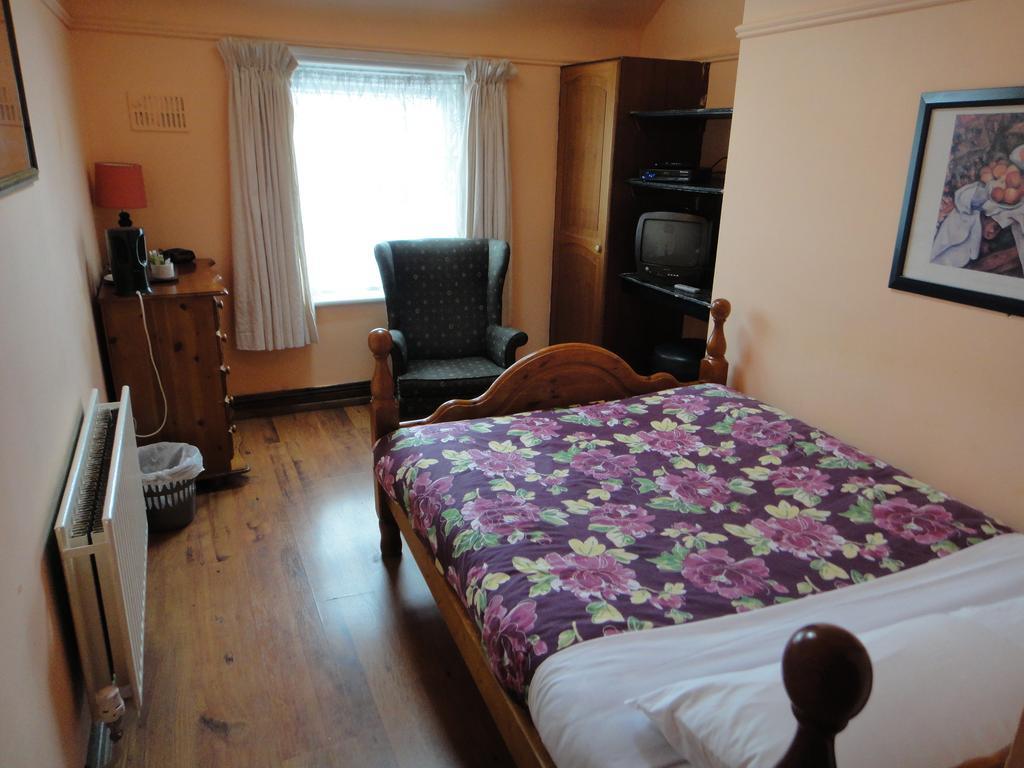 Bed and breakfast On The Liffey 2*