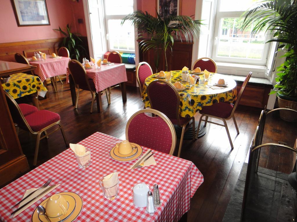Bed and breakfast On The Liffey